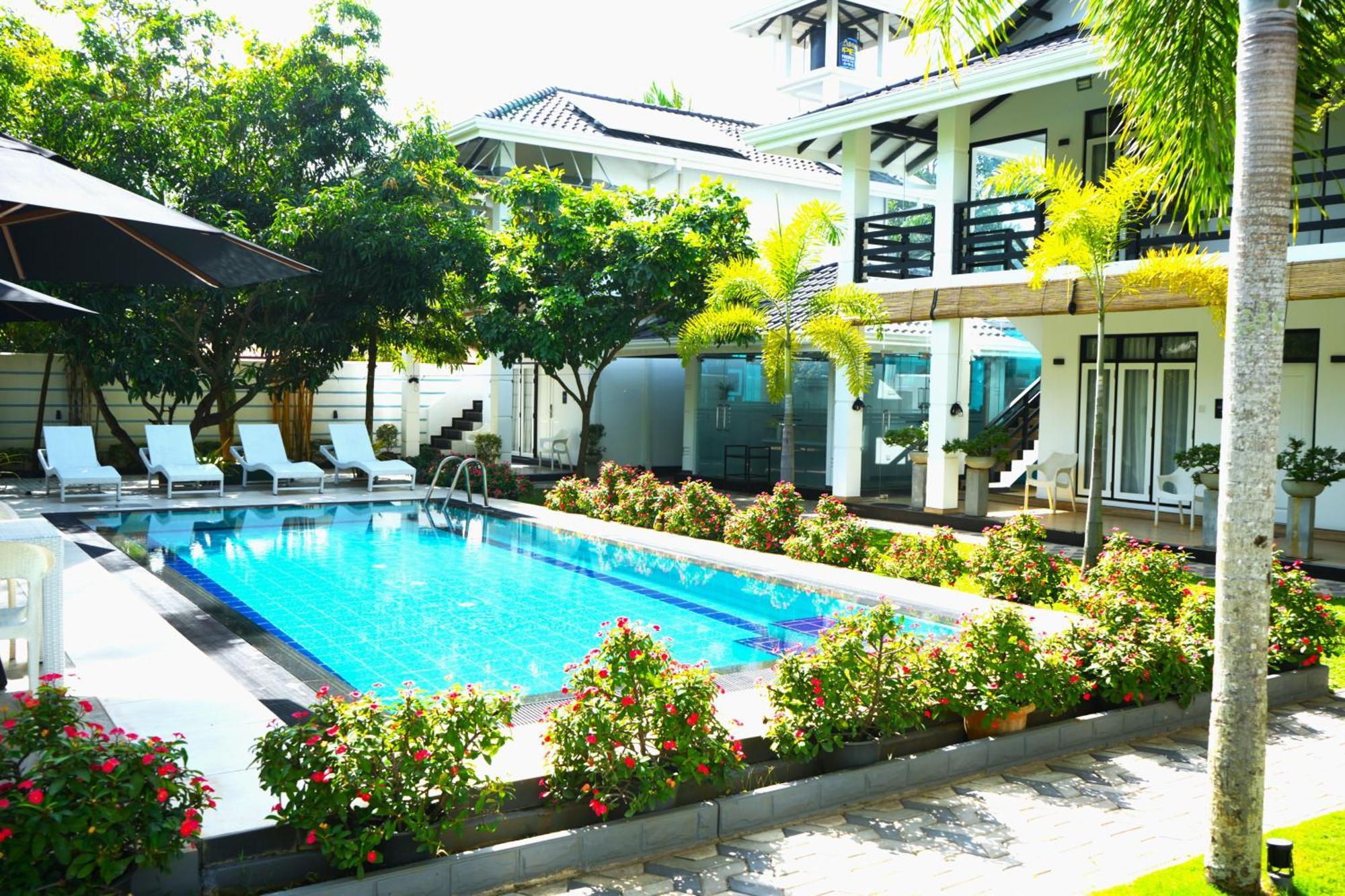 Wetland Resort Negombo Esterno foto