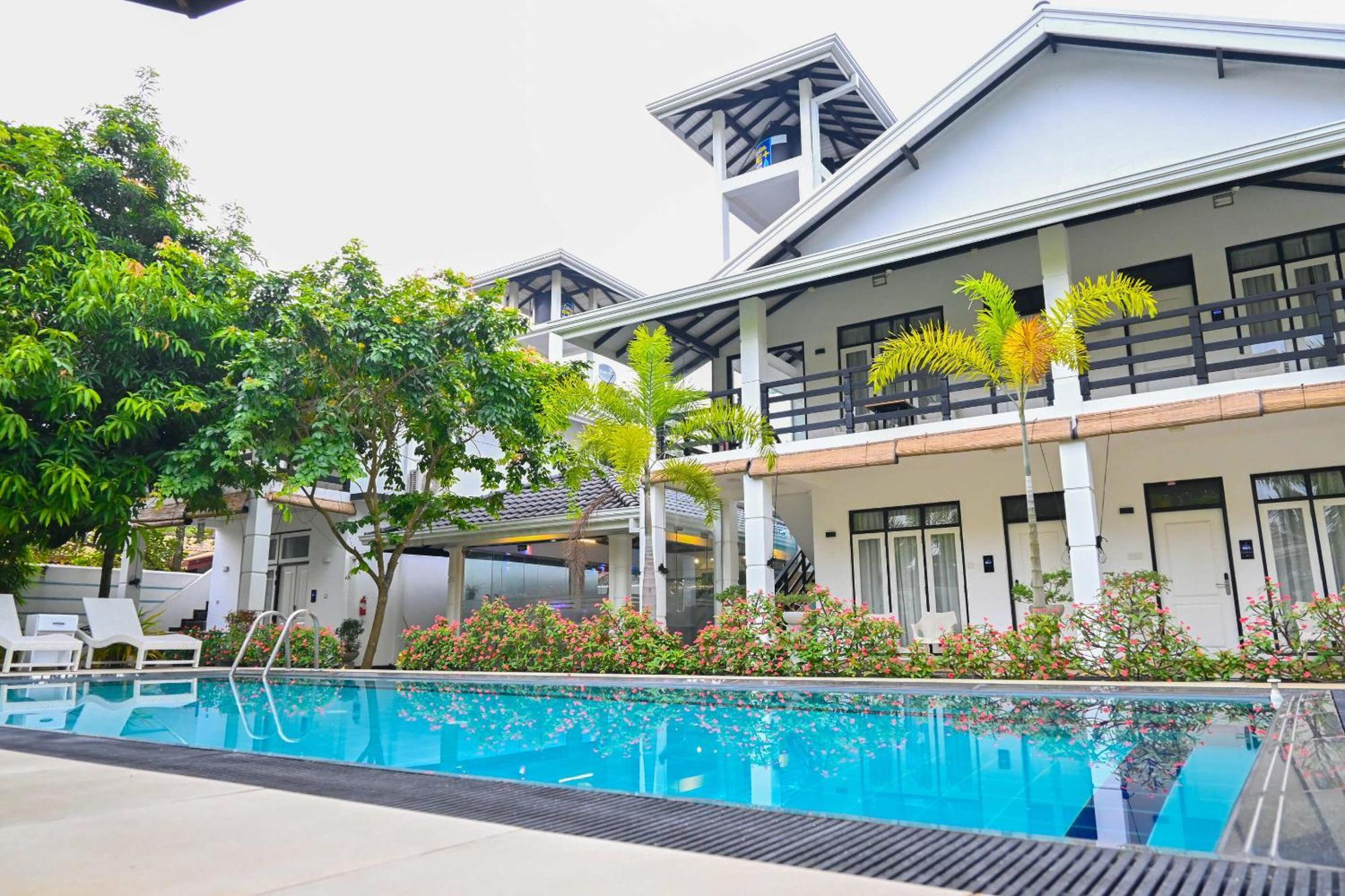 Wetland Resort Negombo Esterno foto