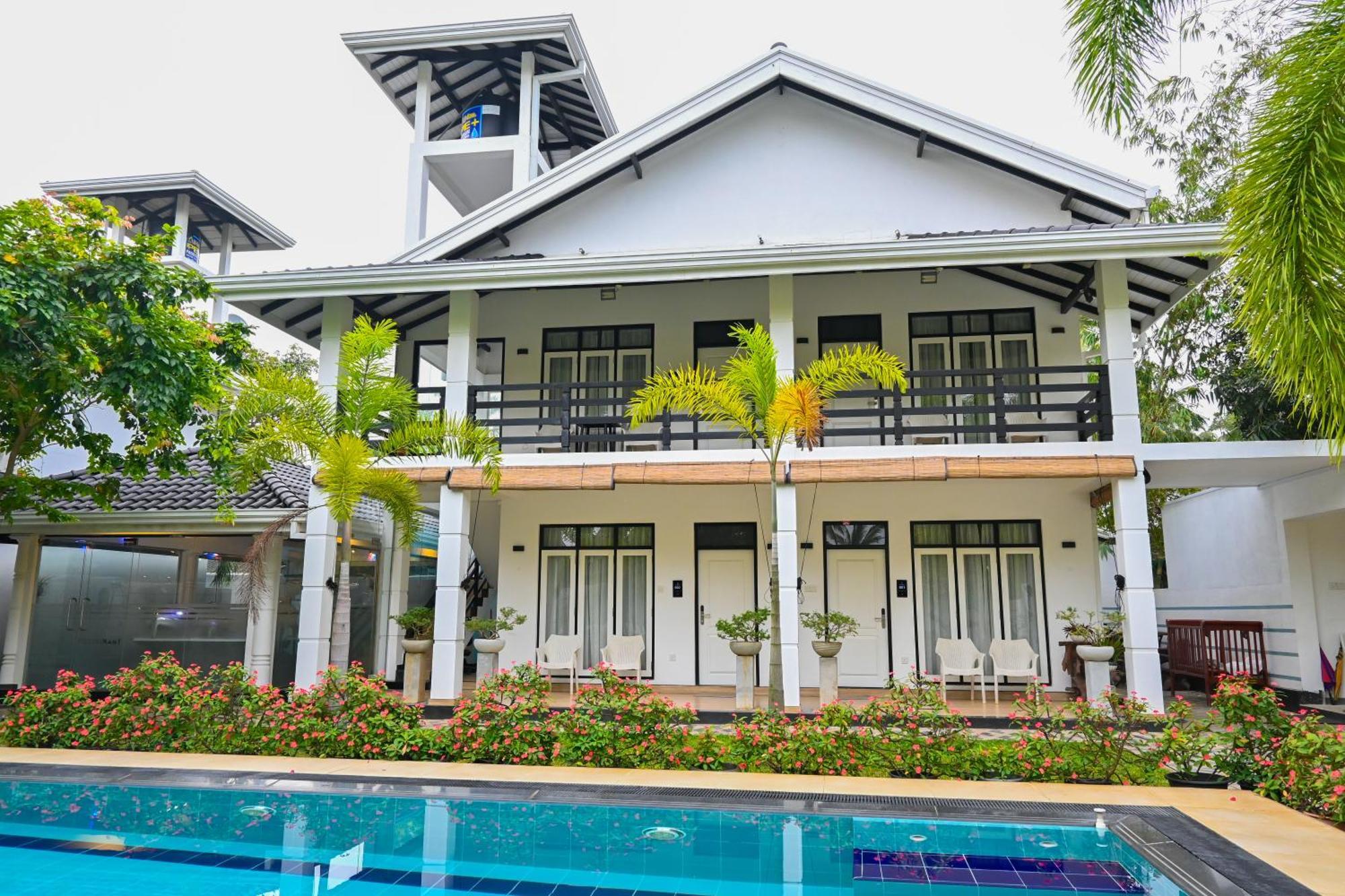 Wetland Resort Negombo Esterno foto